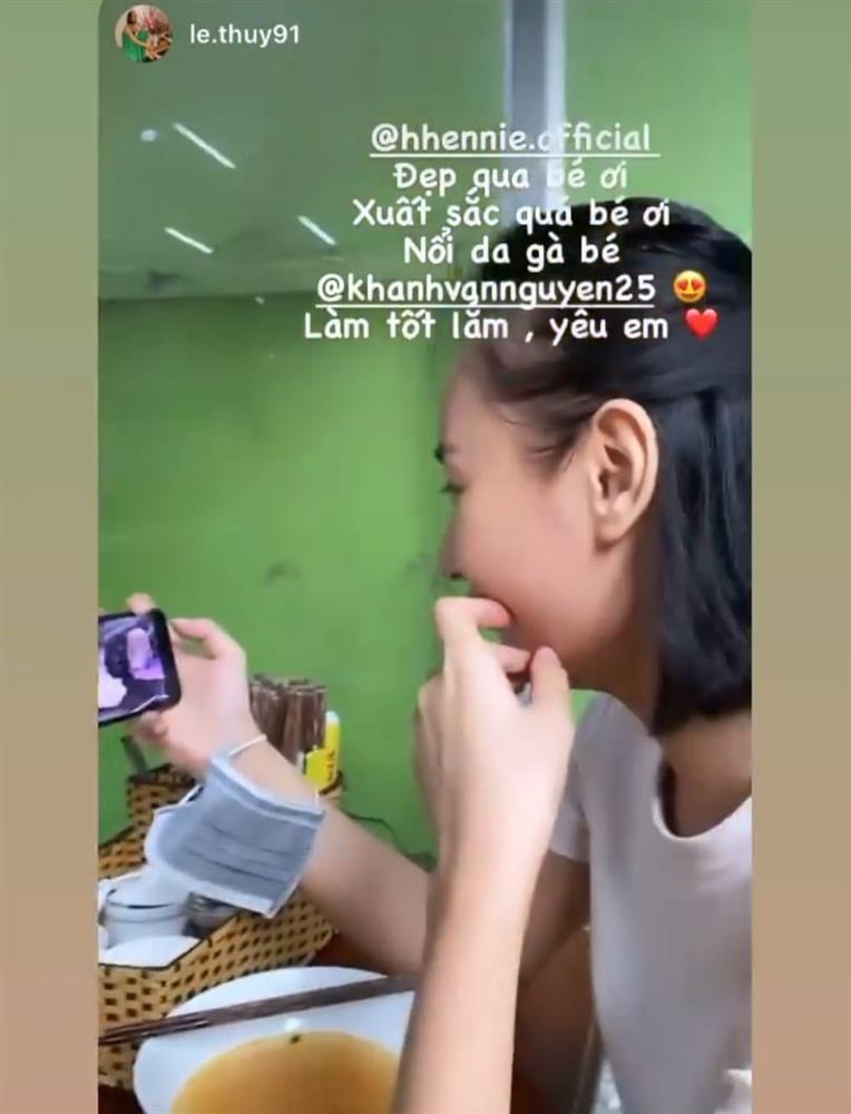 Sao Việt nổi da gà khi xem Khánh Vân thi quốc phục Miss Universe 2020-13