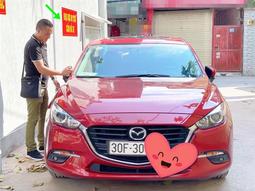 Tranh cãi vợ chồng MC Hoàng Linh hồn nhiên lau chùi xe nơi chốn tâm linh-4