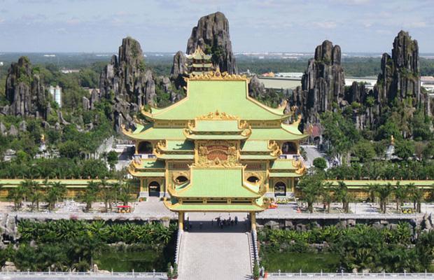 Vợ chồng đại gia Dũng Lò Vôi giàu tới mức nào?-3