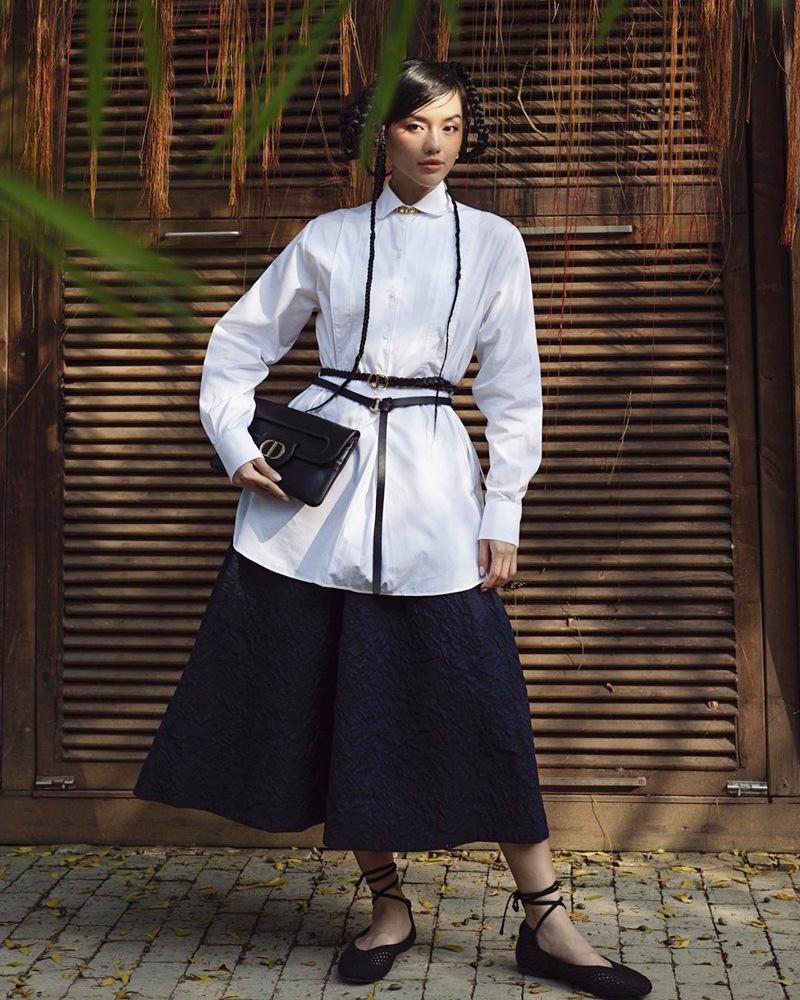 Street style: Chi Pu gợi cảm hết nấc - Tiểu Vy khoe chân dài cực phẩm-8