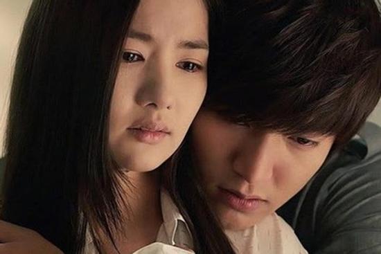 Chồng nhớ ngày sinh nhật tình cũ nhưng cứ khăng khăng là sinh nhật vợ