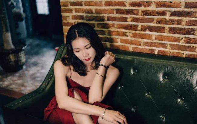 Xinh đẹp, tài giỏi vẫn bị chồng bỏ, ngày anh tái hôn tôi suýt ngất vì cô dâu-1