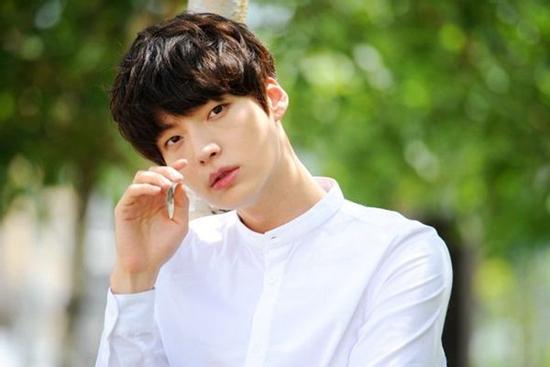 Ahn Jae Hyun trải lòng về 2 năm thất nghiệp bởi bê bối ly hôn