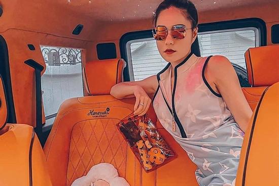 Đoàn Di Băng tiết lộ thời cơ hàn: 'Gánh nước trẹo chân, tay trắng tạo cơ đồ'