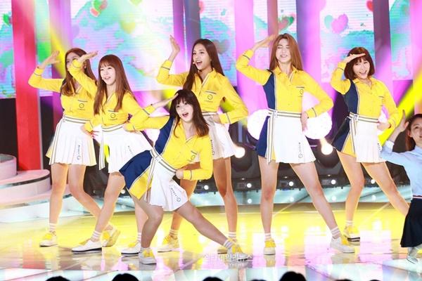 6 mỹ nữ trở thành hiện tượng âm nhạc sau 7 năm thất bại-1