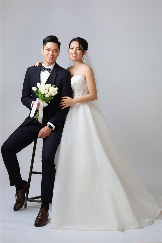 Quen và yêu vợ từ cuộc gọi mời mở thẻ ngân hàng-3