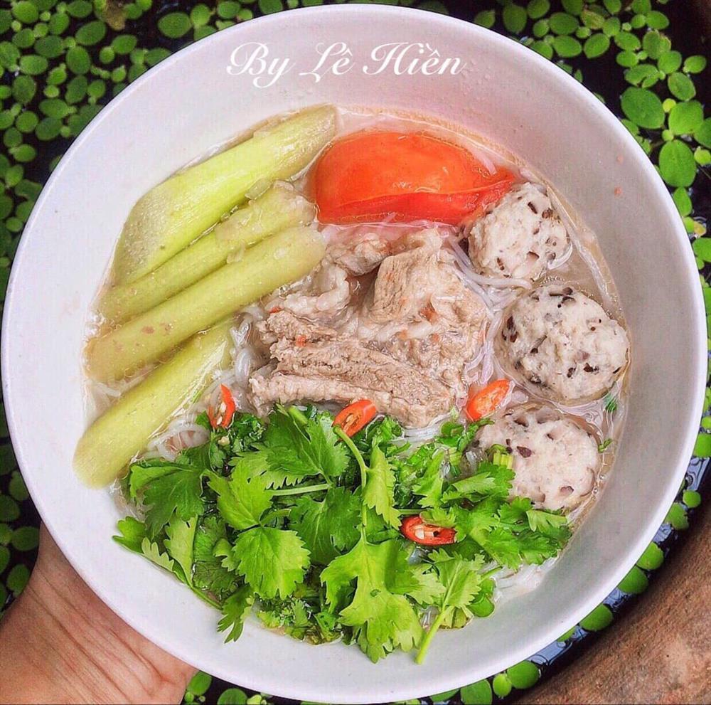 Dịch ở nhà, gợi ý những món bún thuần Việt ăn mãi không ngán của mẹ đảm Sài Gòn-10