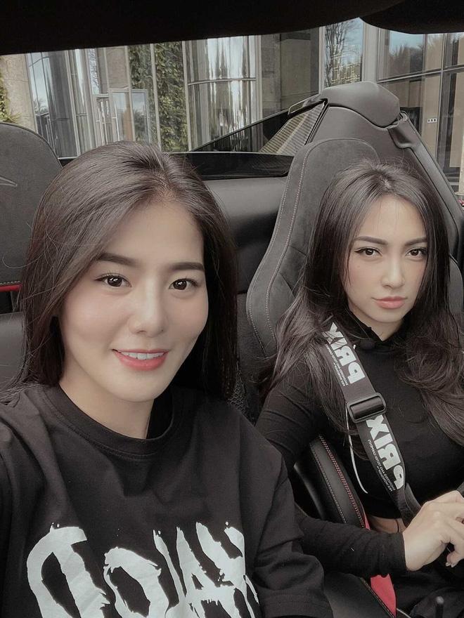 Giới nhà giàu vừa kết nạp thêm chị gái: Siêu xe xếp dài, hàng hiệu chất núi-1