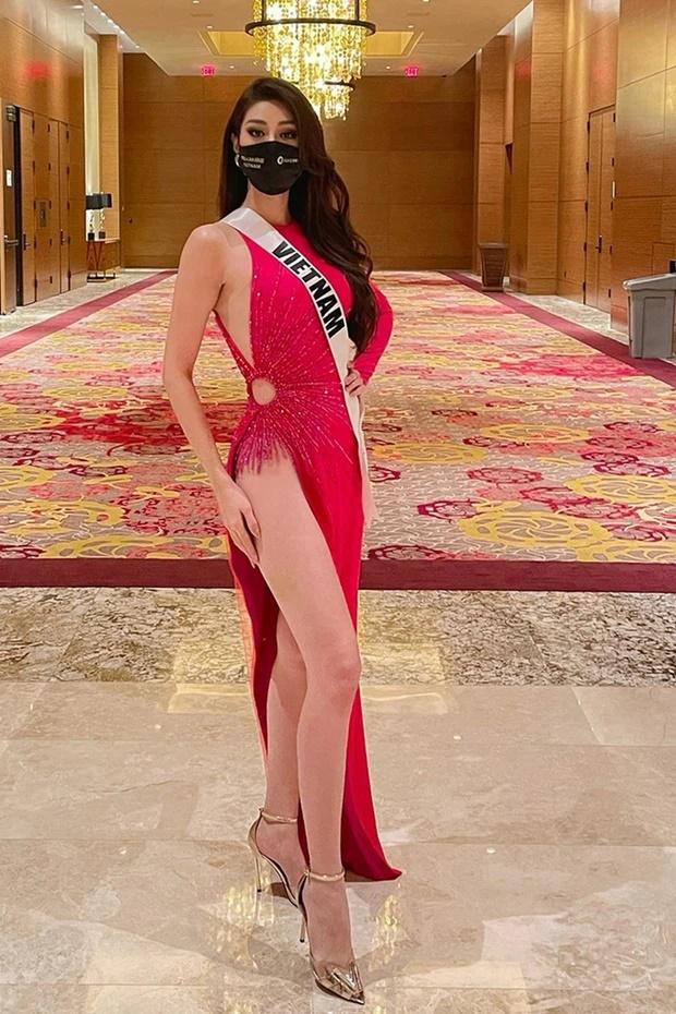 Chiến thuật nào giúp Khánh Vân rực sáng ở Miss Universe 2020?-10