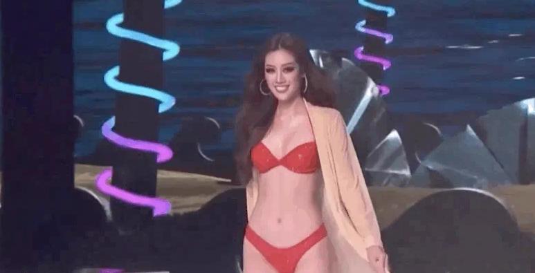 Khánh Vân và top 21 Miss Universer bị dìm hàng phần catwalk vì nhạc cũ mèm?-2