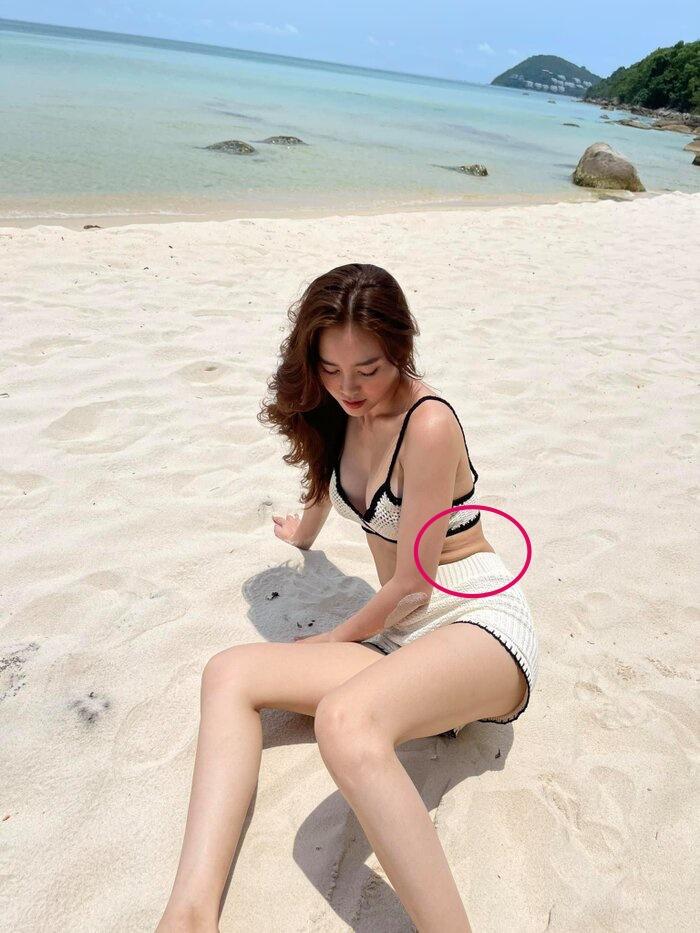Ninh Dương Lan Ngọc xử lý siêu lầy khi lộ ngấn mỡ với bikini len móc-3