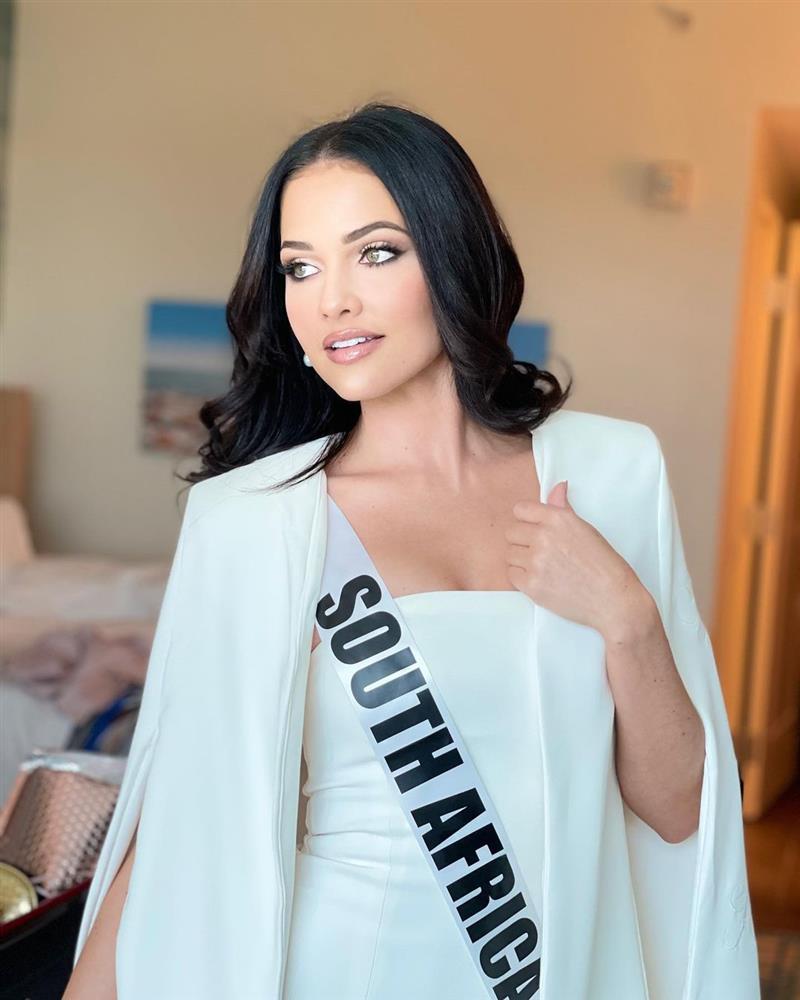 Cú ngã ngựa đau đớn của Nam Phi tại Miss Universe-2