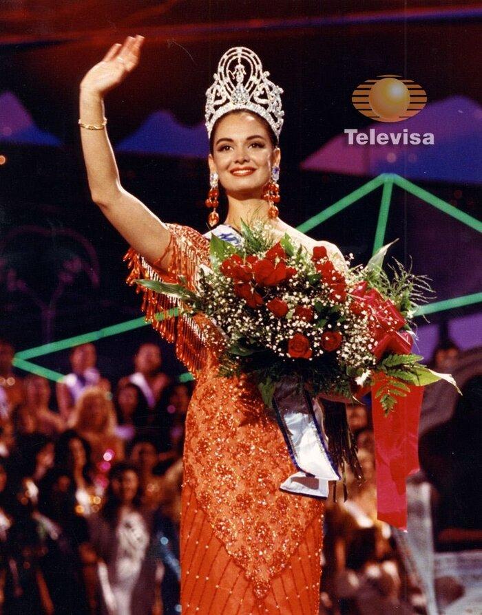 3 lần Mexico đăng quang Miss Universe: Andrea Meza kém sắc nhất-7