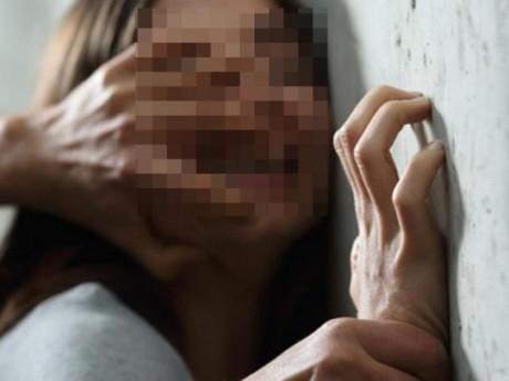 Tiền Giang: Nổi cơn thú tính, ông bố giở trò đồi bại với con gái ruột-1