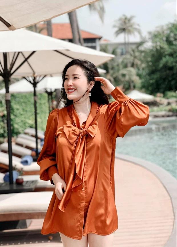 Bảo Thy liên tục lộ vòng 2 lùm lùm và câu chốt ngầm khẳng định bầu bí-3