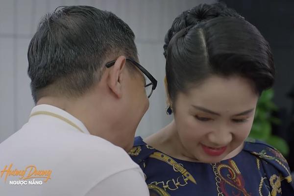 Bà Bạch Cúc và ông Quân tình tứ trong Hướng Dương Ngược Nắng