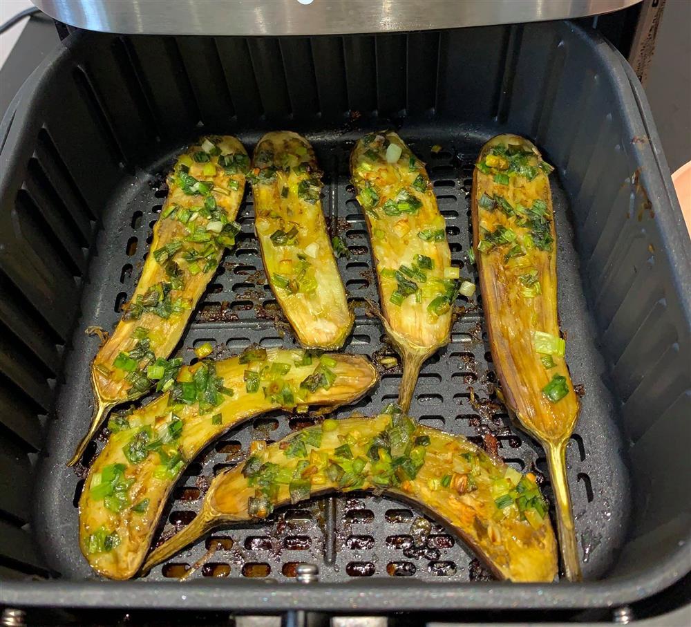 9X chia sẻ 15 món ăn nấu bằng nồi chiên không dầu cho chị em làm dần mùa dịch-10