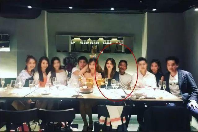 Ngoại hình và gia thế bạn trai mới của Miss đào mỏ Ngô Thiên Ngữ-5