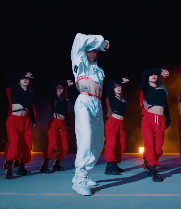 Taemin SM mặc crop top gây tranh cãi: Knet chê nhìn kỳ ghê, Vnet phản bác thế nào?-1