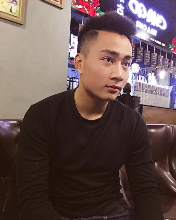 Cầu thủ Tuấn Tài công khai bạn gái xinh đẹp-1