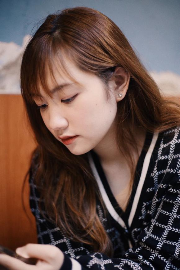 Cầu thủ Tuấn Tài công khai bạn gái xinh đẹp-4