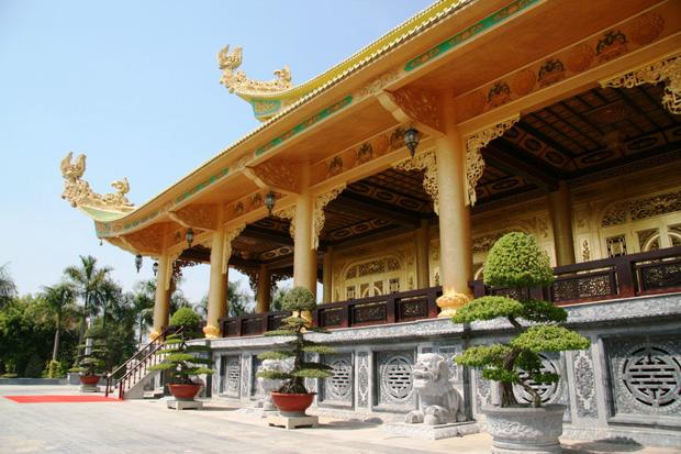 Nghệ sĩ nào chốt deal thành công trước khi bị bà Phương Hằng cấm cửa tới Đại Nam?-3