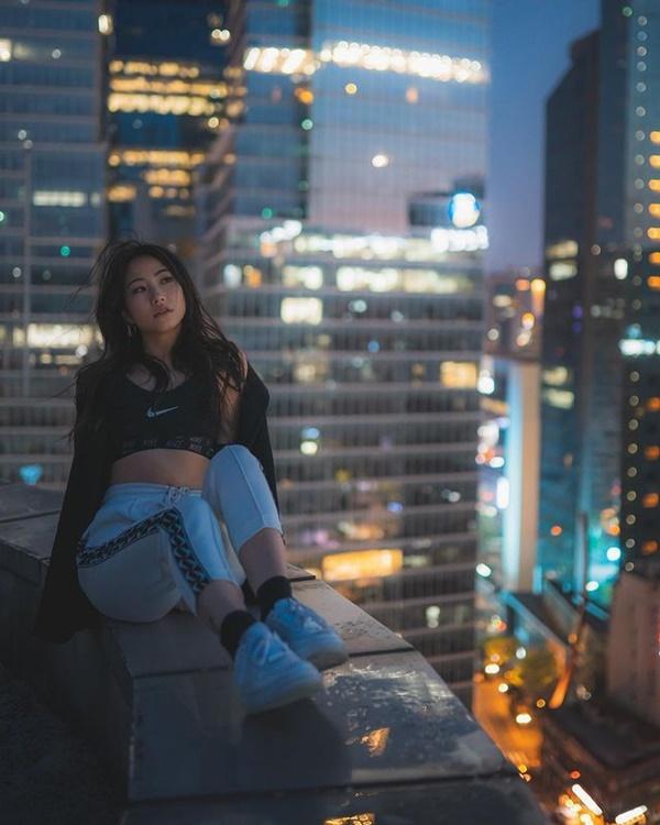 Cô gái bay từ Mỹ về Hàn để cắt khóa tình yêu-2