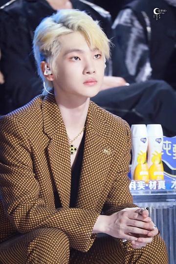 Khách sạn của cha mẹ Châu Chấn Nam bị bán đấu giá-1