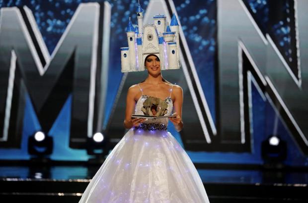 HHen Niê lọt BXH Quốc phục gây bất ngờ nhất Miss Universe-9
