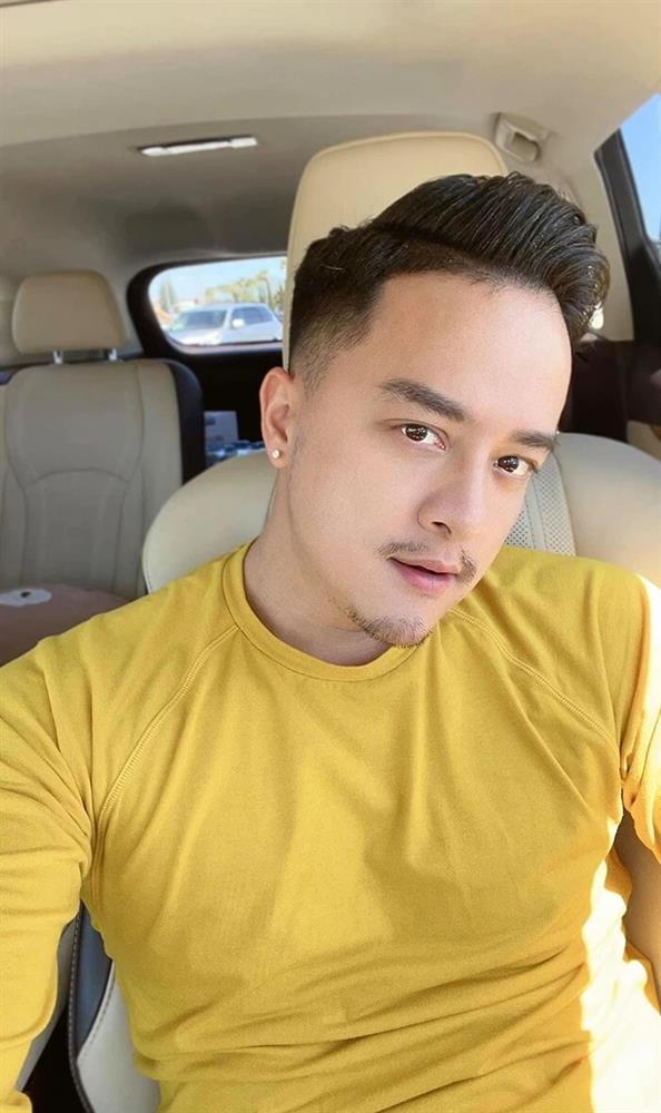 Nguyễn Văn Chung lên tiếng vụ bán hit độc quyền cho Nathan Lee-3