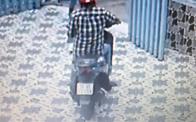 Đưa bạn gái đi ngân hàng gửi tiền, thanh niên biến mất cùng 500 triệu-3