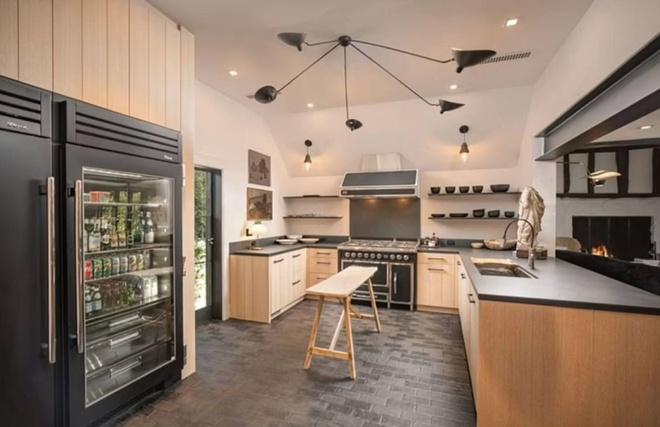 Ngôi nhà trị giá gần 7 triệu USD của Ariana Grande-2