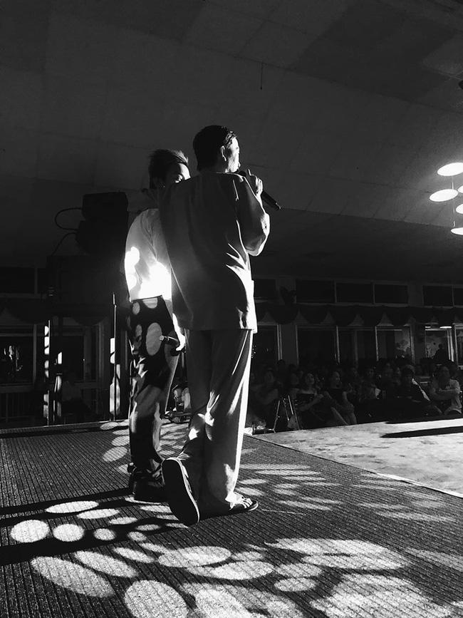 Fanpage hơn 12 triệu người theo dõi nhưng Hoài Linh chỉ follow người từng vô ơn-12