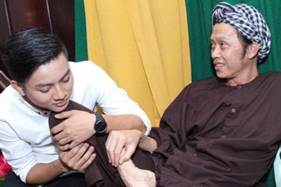 Fanpage hơn 12 triệu người theo dõi nhưng Hoài Linh chỉ follow người từng 'vô ơn'