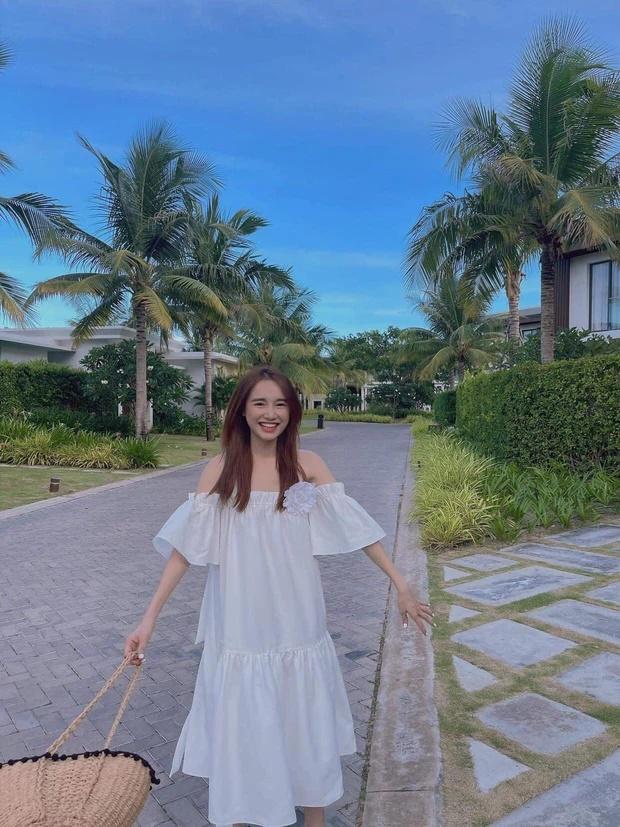 Nhã Phương lộ tay da bọc xương, Trường Giang nuôi vợ ngày càng gầy-1