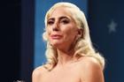 Lady Gaga tiết lộ từng có thai vì bị cưỡng hiếp năm 19 tuổi