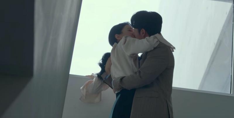 Siêu phẩm ngoại tình đình đám: Tiểu tam vào tận nhà, biến chính thất thành người thừa mới kinh!-9