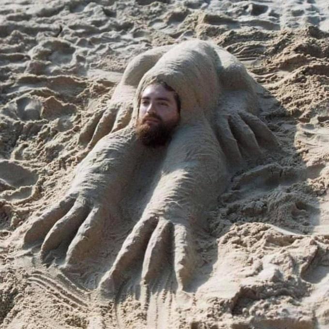 Có những con người đi biển chỉ làm trò cười cho người khác-10