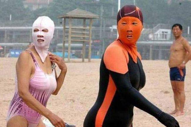 Có những con người đi biển chỉ làm trò cười cho người khác-13