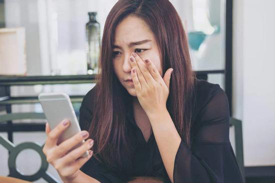 Ngày giỗ của chồng tôi, mẹ anh lên thành phố và đưa ra tuyên bố điếng người