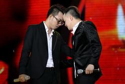 Nathan Lee chưa rờ đến, Nguyễn Hồng Thuận đã đánh tiếng: 'Không bán nhạc'