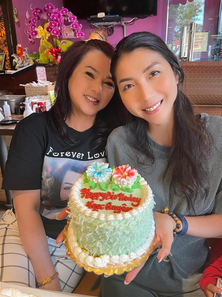 Bà xã Chí Tài gây chú ý khi xuất hiện trong tiệc sinh nhật Ngọc Quyên-3