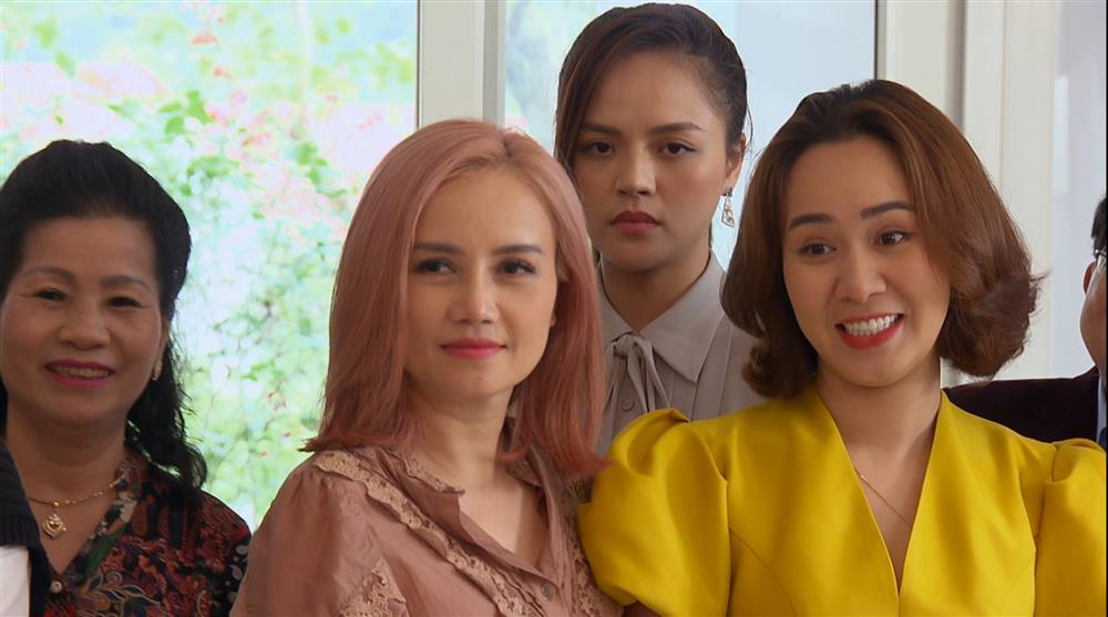 Cô Xuyến xuất hiện trong Hương Vị Tình Thân, đốp vào mặt khán giả xúc phạm mình-1