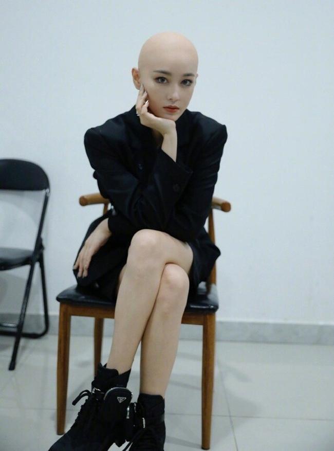 Dàn sao nữ bất ngờ cạo trọc và sự thật ngỡ ngàng đằng sau-5