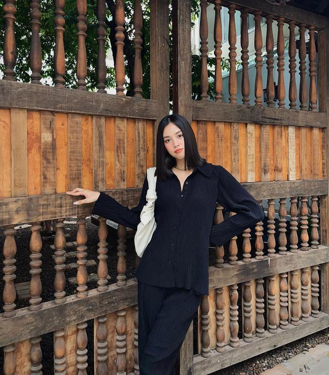 Học sao Việt lên đồ combo đồng màu mát mẻ, chẳng tốn công mix&match-2