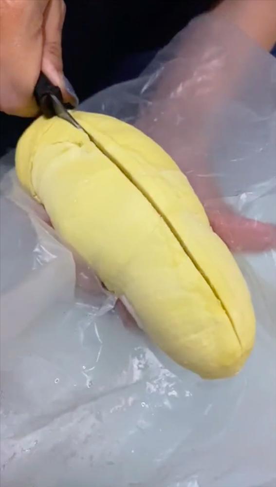 Xuất hiện thêm một bà hoàng trong làng khui sầu riêng-1