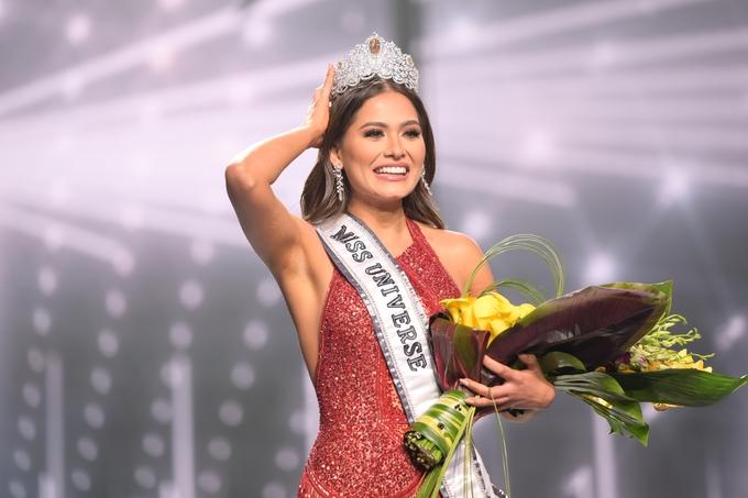 Đầm dạ hội giúp Tân hoa hậu Mexico đăng quang Miss Universe bị nghi đạo nhái-5