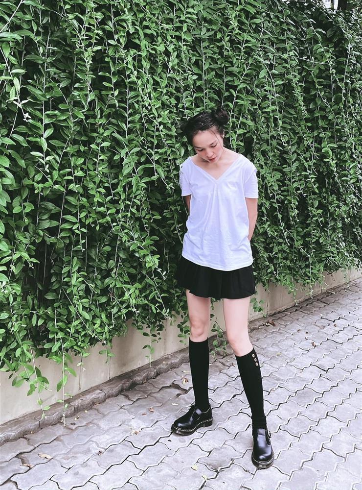 Hiền Thục tự tin nhan sắc, cho rằng mình giống chị của con-8