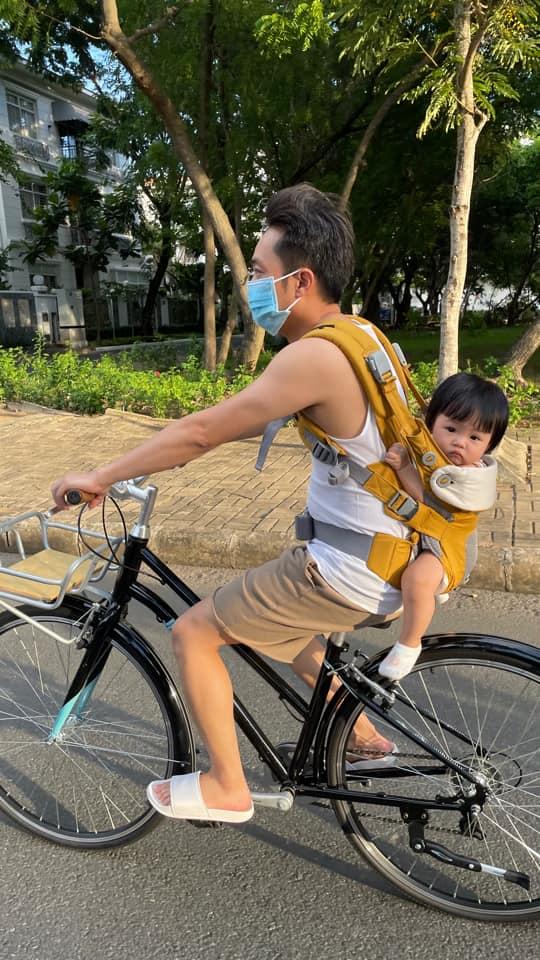 Loạt ảnh ra dáng chị đại của con gái Cường Đô La-4