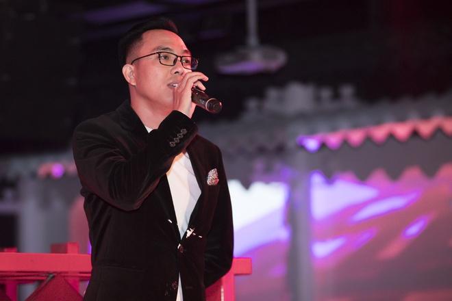 Khắc Việt: Một bài hát bán độc quyền có thể hơn 5.000 USD-2